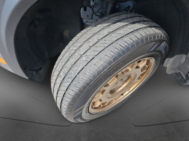 Used 2025 Ford Maverick Lariat AWD/4WD image 34