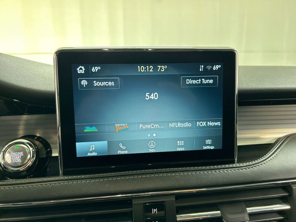 Used 2022 Lincoln Corsair AWD w/ Equipment Group 101A image 14