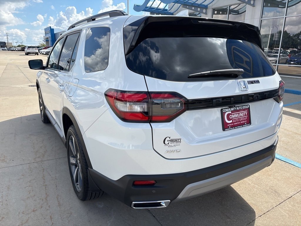 New 2025 Honda Pilot Elite image 5