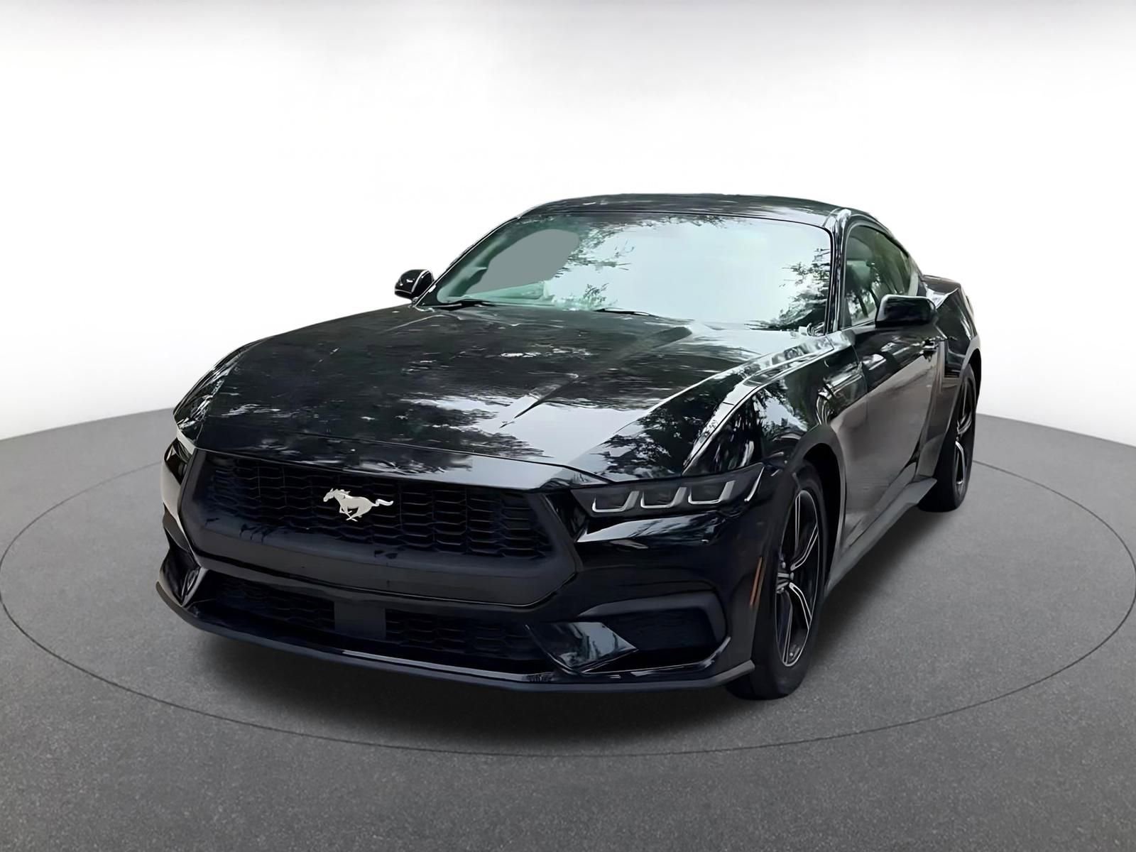 Used 2024 Ford Mustang Premium image 7