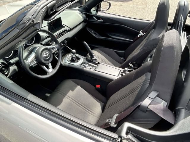 Used 2023 MAZDA MX-5 Miata Sport RWD image 14