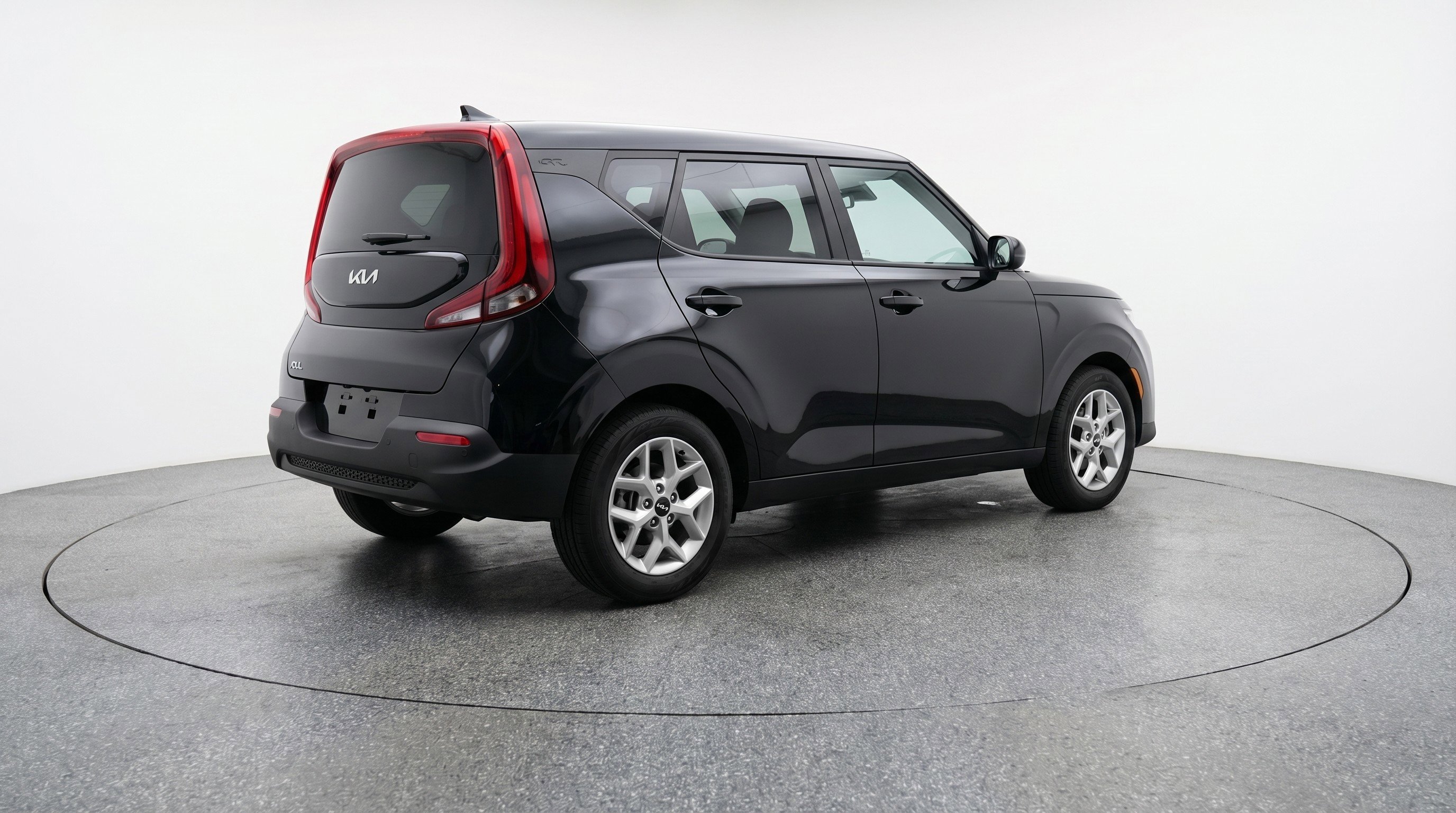 Used 2025 Kia Soul LX w/ LX Technology Package image 9