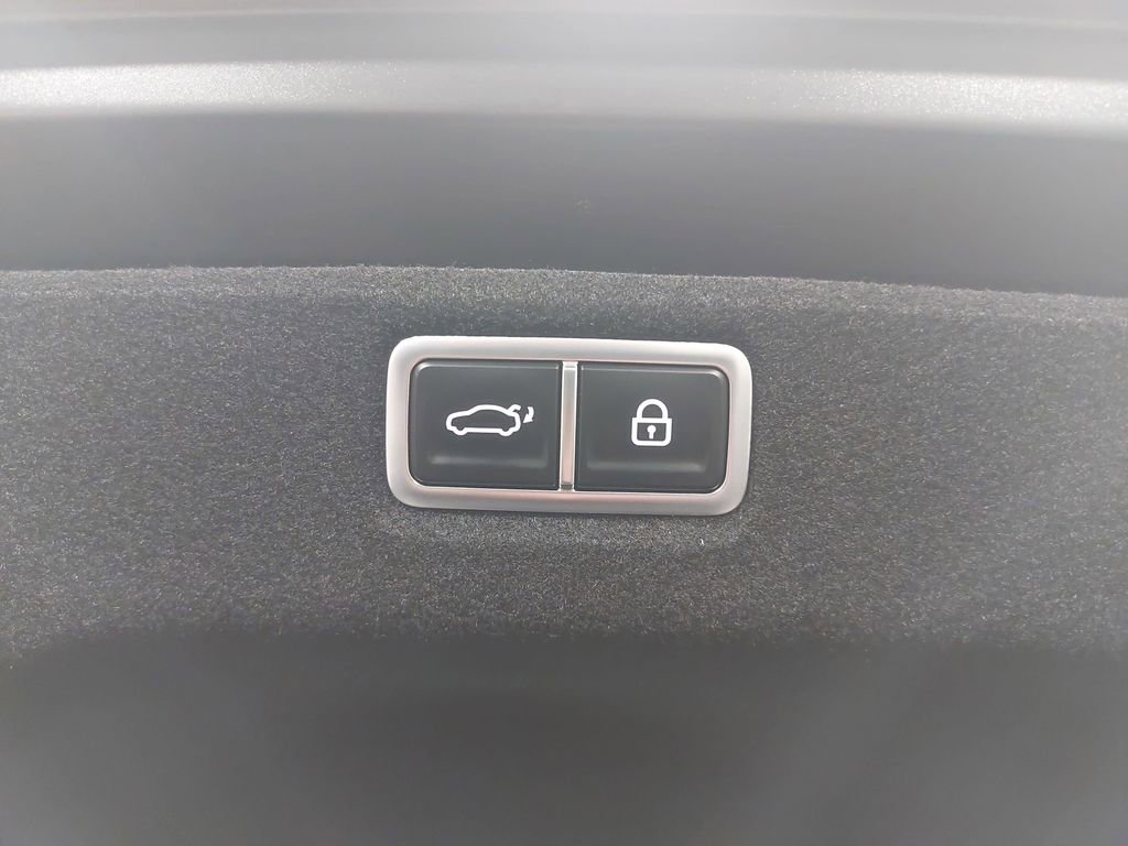 Used 2025 Hyundai Sonata Limited image 13