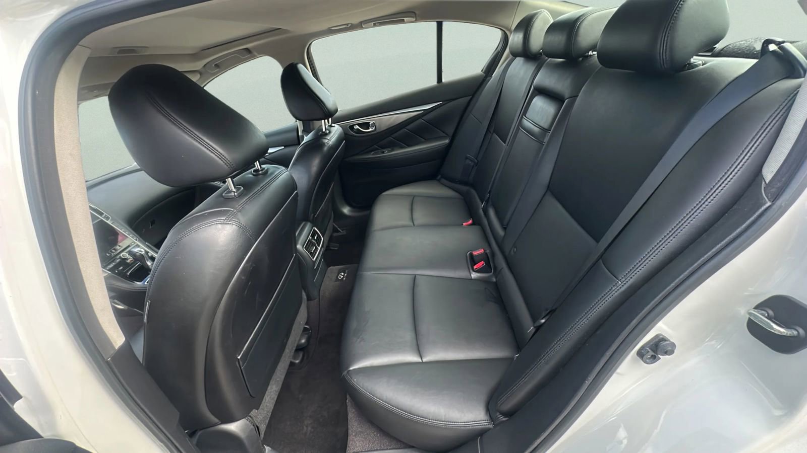 Used 2014 INFINITI Q50 Premium w/ Spare Tire Package image 18