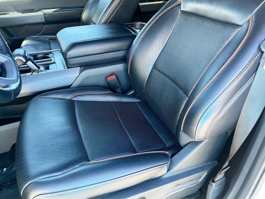 Used 2024 Ford F150 Lariat w/ FX4 Off-Road Package image 20