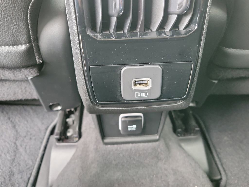 Used 2022 Jeep Compass Limited image 27