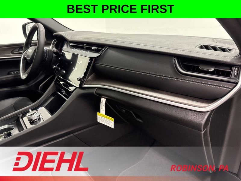 New 2026 Jeep Grand Cherokee Limited image 17