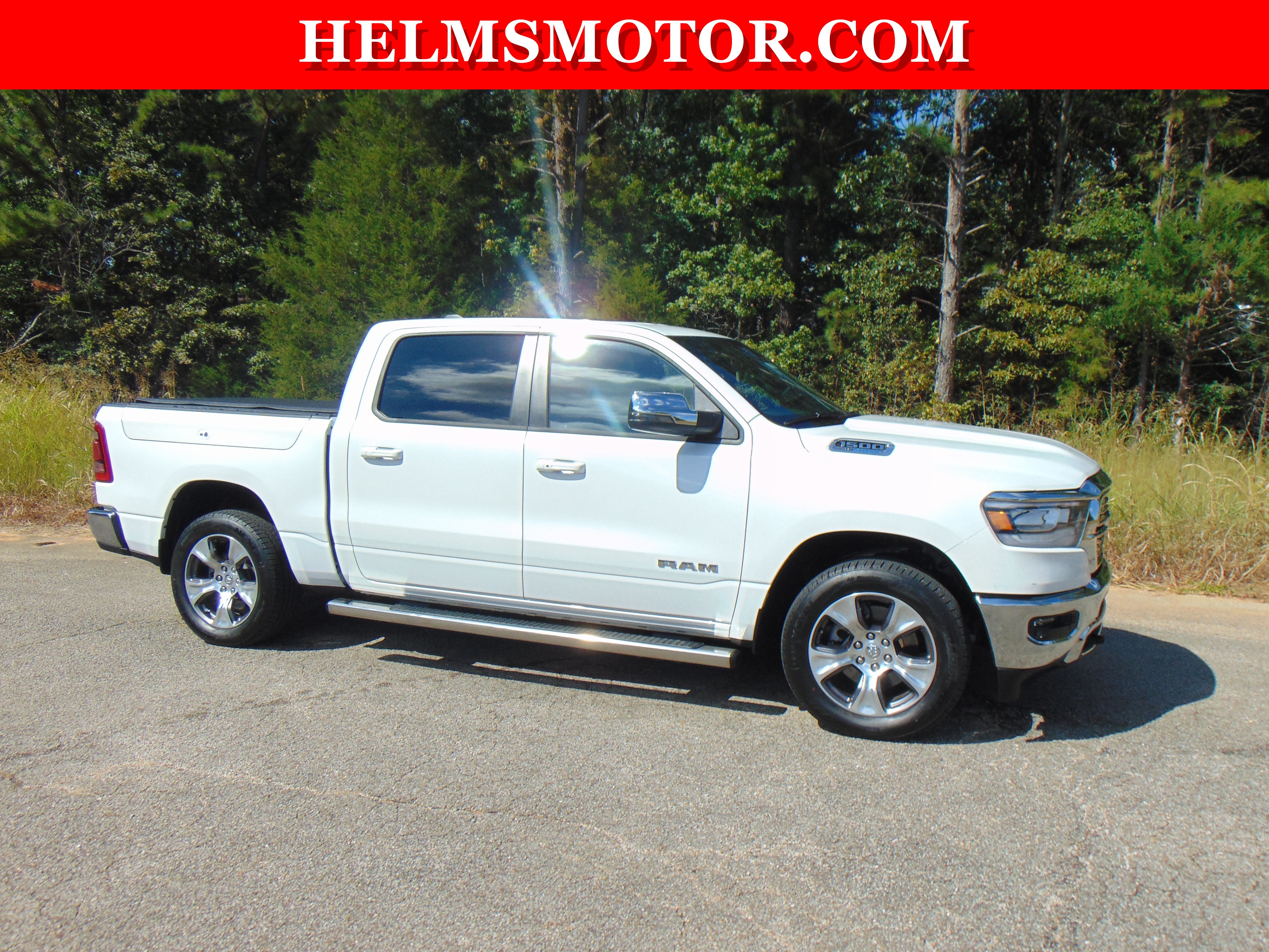 Used 2024 RAM 1500 Laramie AWD/4WD image 17