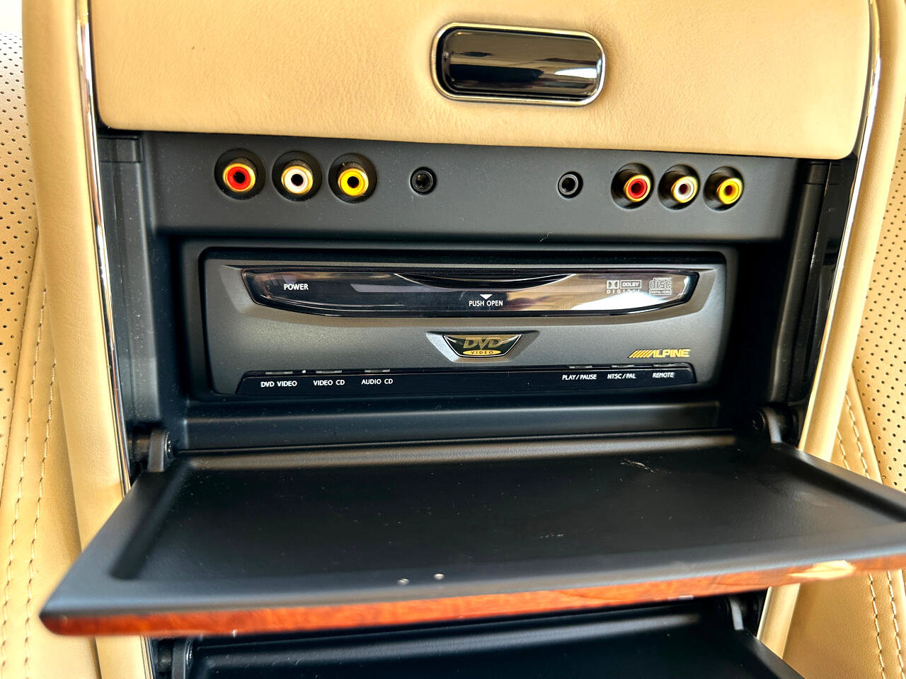 Used 2004 Maybach 57 image 48