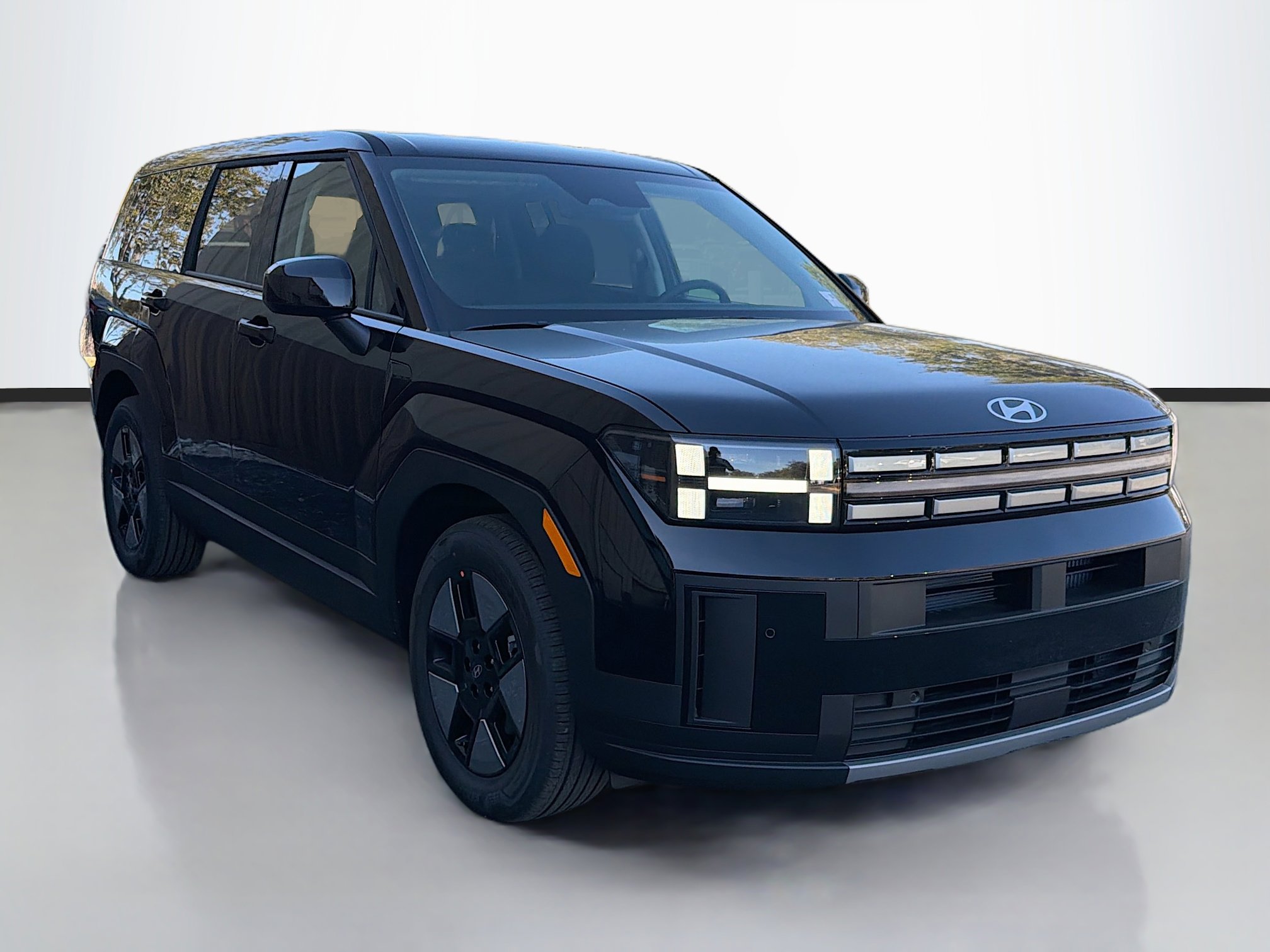 New 2026 Hyundai Santa Fe SE image 1