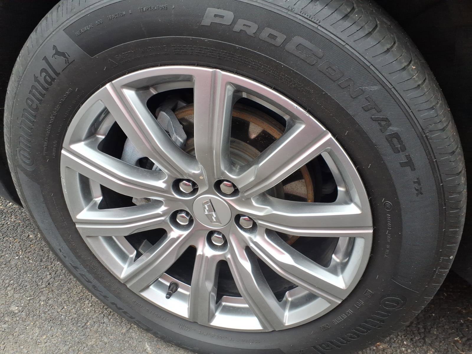 Certified 2023 Cadillac XT4 Premium Luxury w/ Technology Package image 8