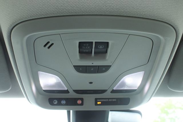 Used 2016 Chevrolet Impala LTZ w/ Enhanced Convenience Package FWD image 25