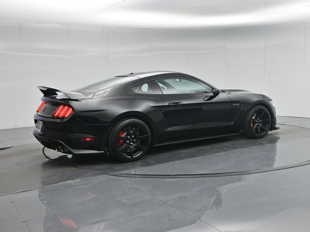Used 2017 Ford Mustang Shelby GT350R w/ GT350R Equipment Group 920A image 27