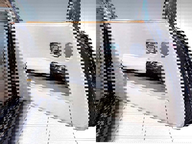 Used 2012 Rolls-Royce Phantom Drophead Coupe image 29