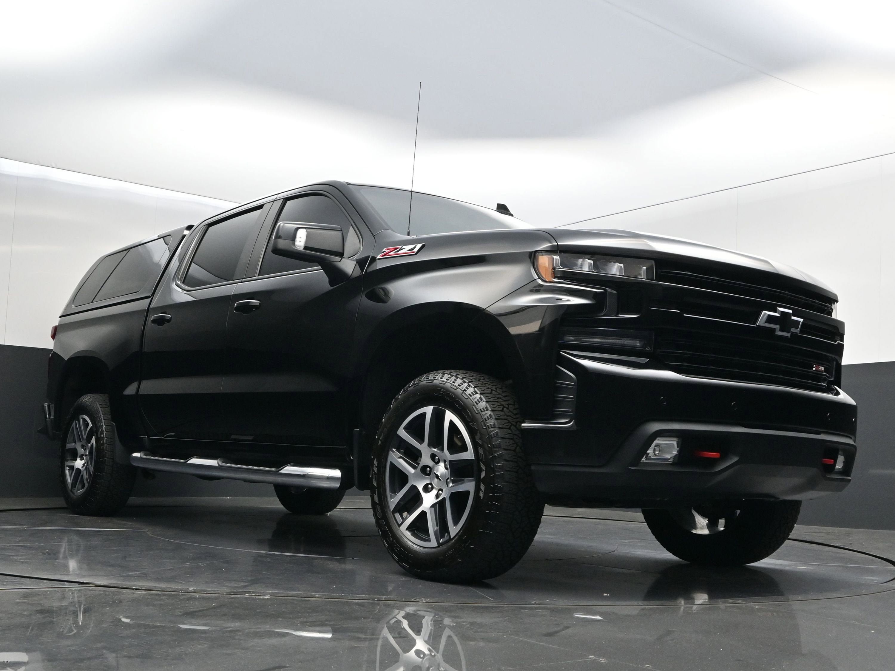 Used 2020 Chevrolet Silverado 1500 LT Trail Boss AWD/4WD image 37