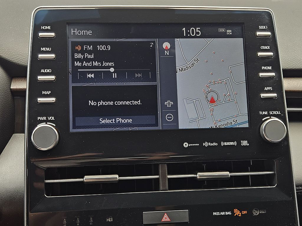 Used 2022 Toyota Avalon Limited FWD image 14