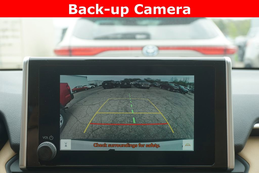 Used 2025 Toyota RAV4 XLE w/ Convenience Package AWD/4WD image 9