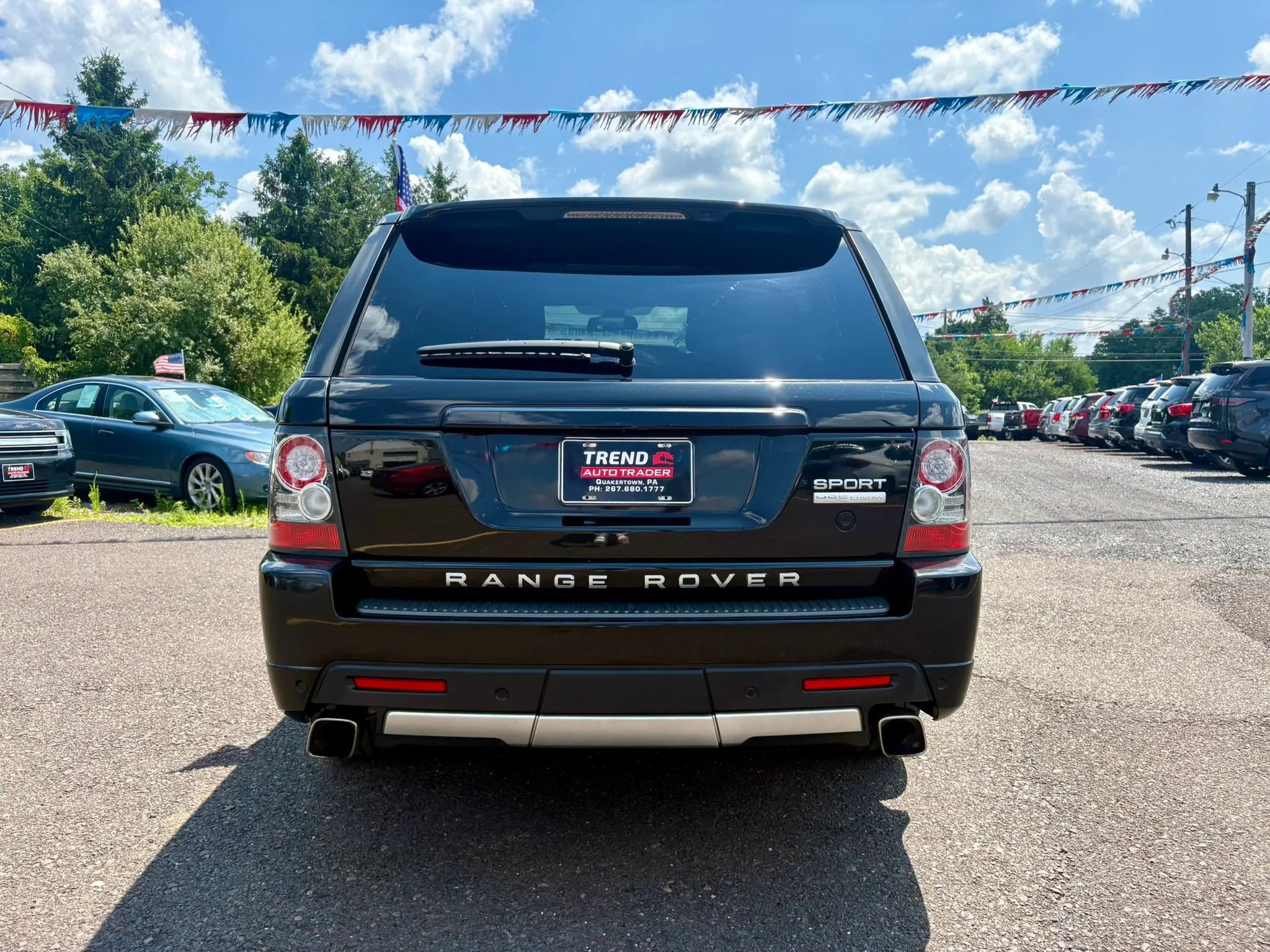 Used 2011 Land Rover Range Rover Sport HSE LUX AWD/4WD image 4
