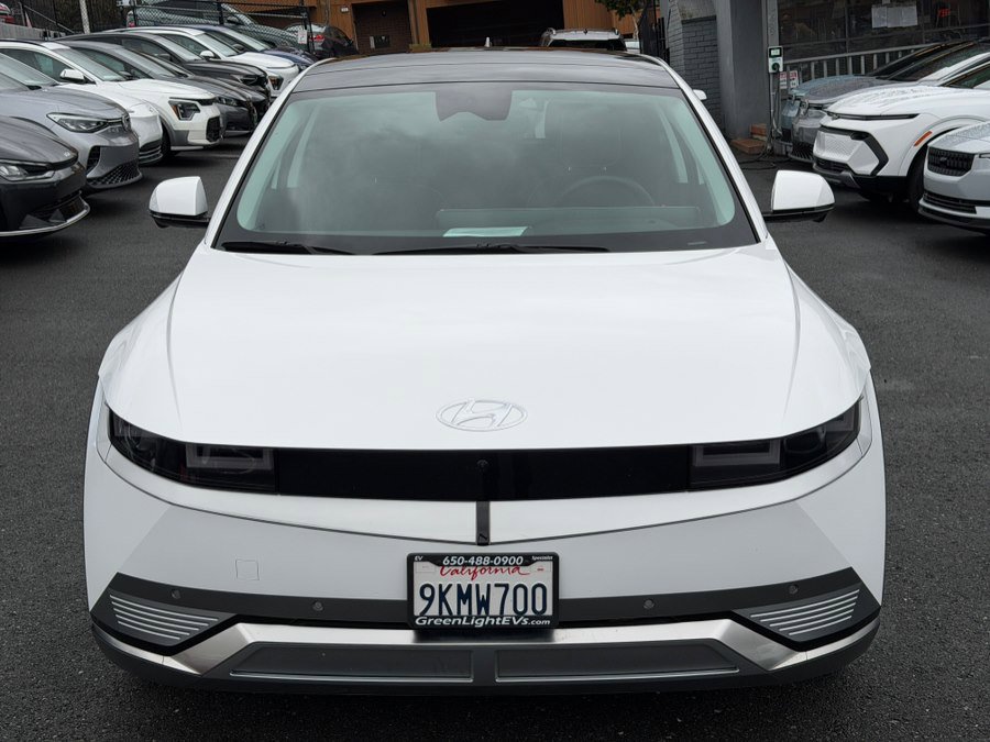 Used 2024 Hyundai Ioniq 5 Limited image 2