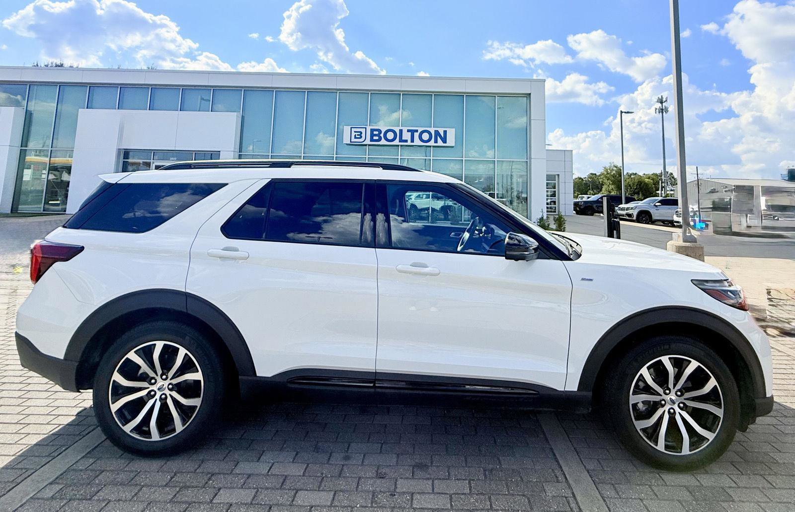 Used 2025 Ford Explorer ST-Line