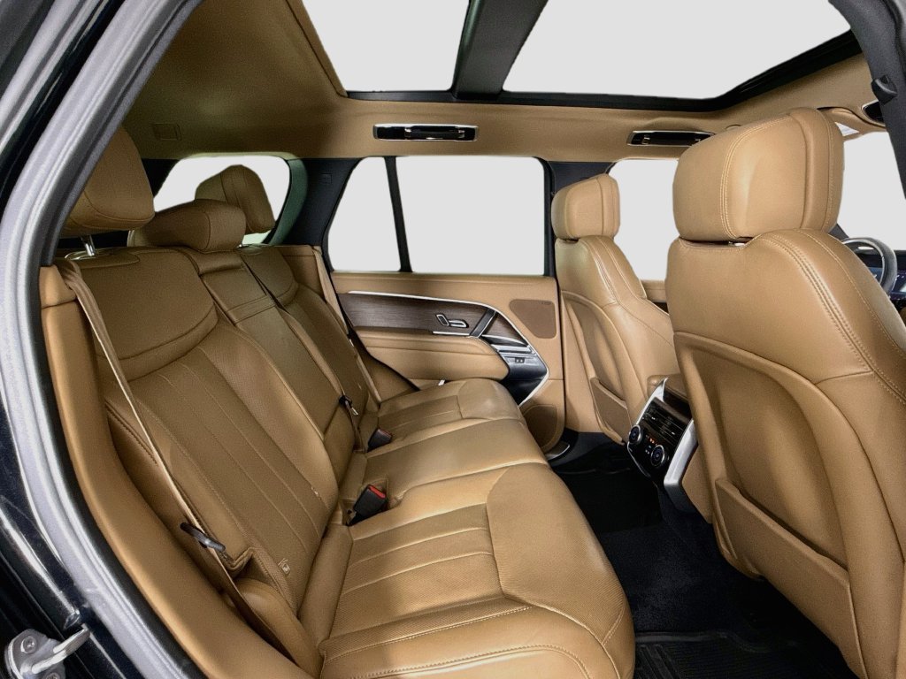 Used 2023 Land Rover Range Rover SE AWD/4WD image 15