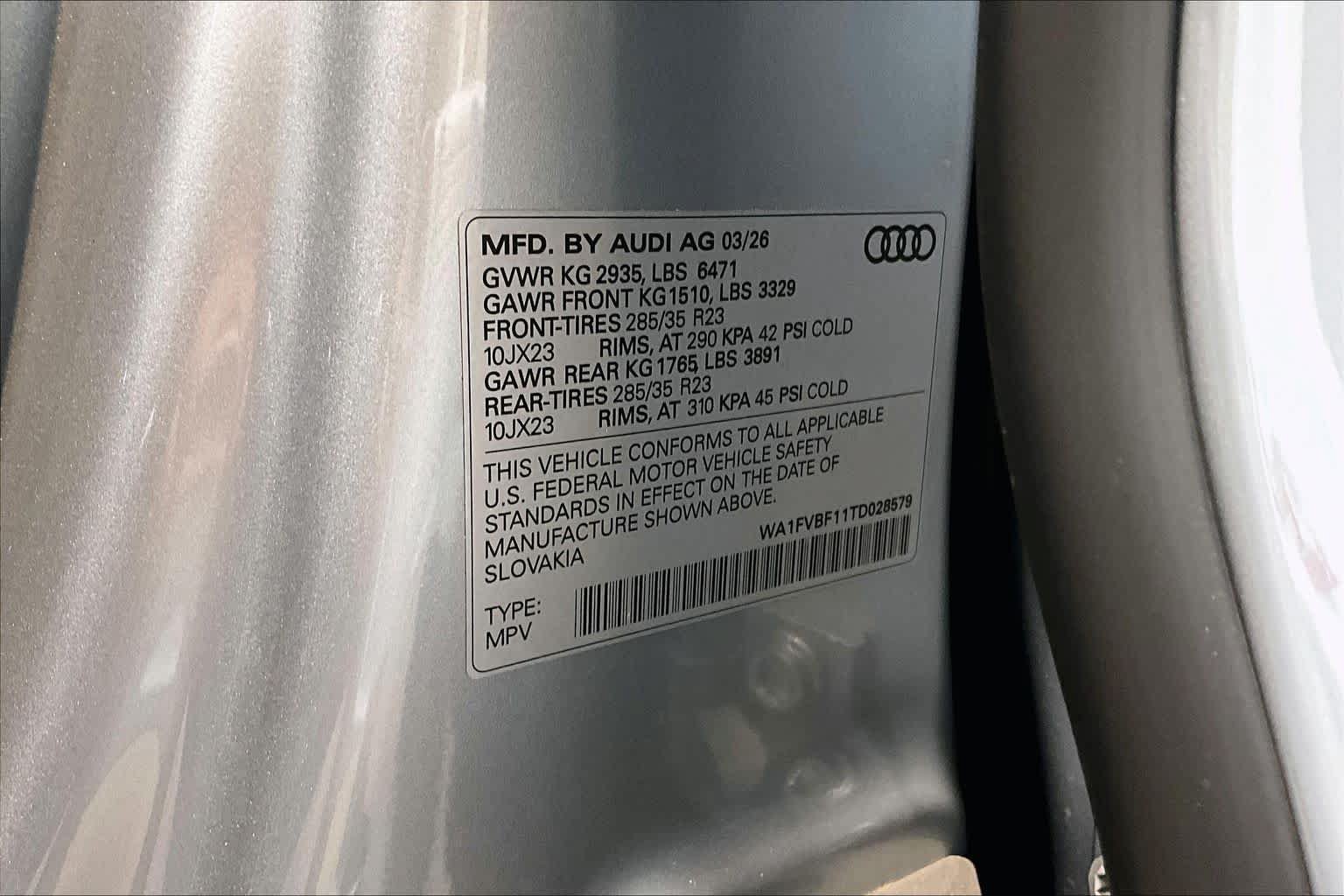 Certified 2026 Audi Q8 Prestige AWD/4WD image 33
