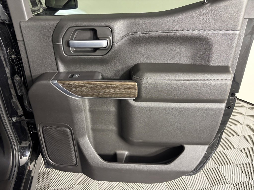 Used 2021 Chevrolet Silverado 1500 RST w/ Texas Edition Plus image 43