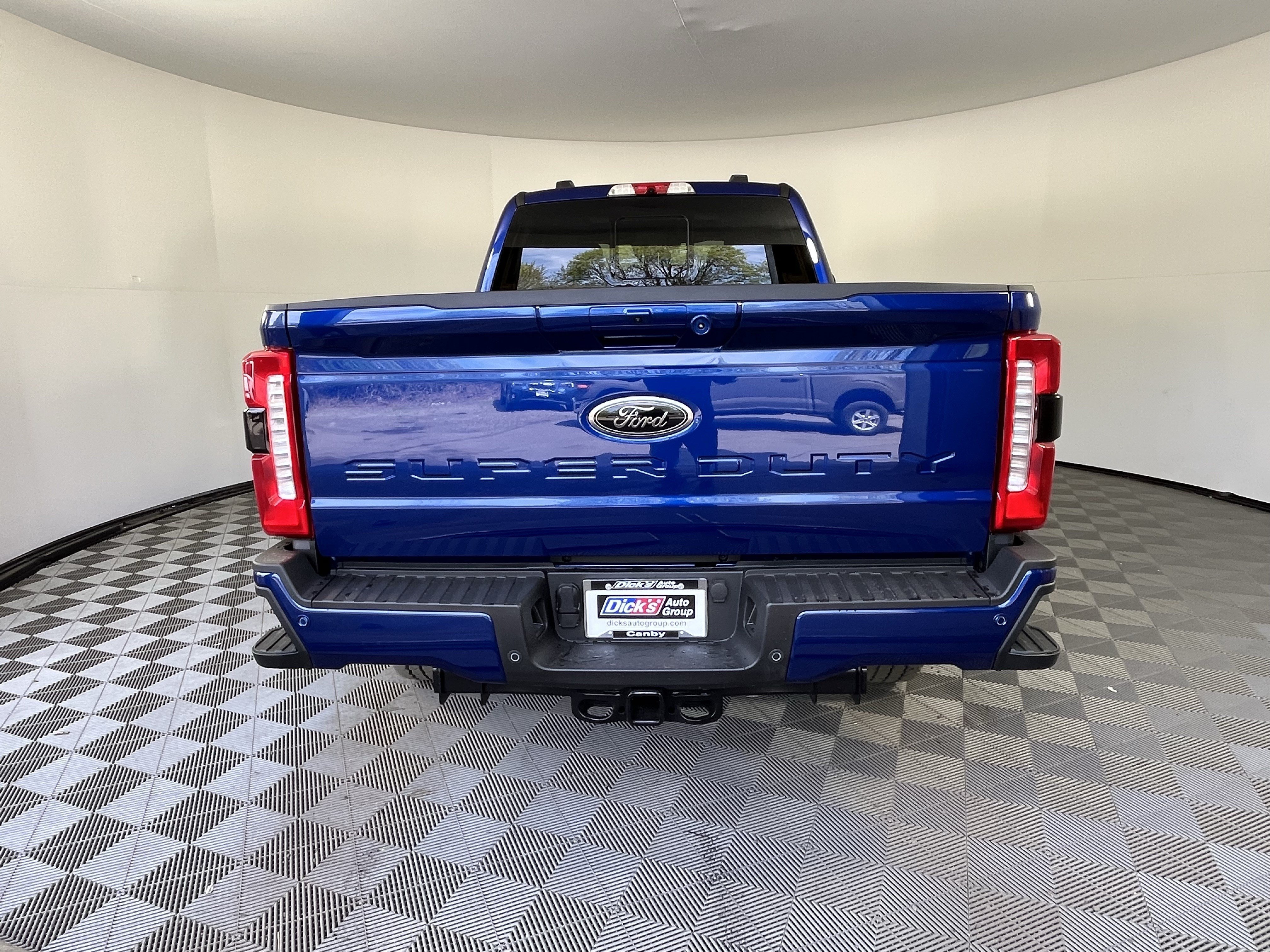 New 2026 Ford F250 XLT w/ XLT Premium Package AWD/4WD image 4