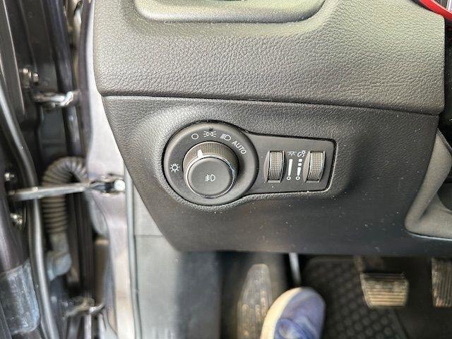Used 2021 Jeep Compass Trailhawk AWD/4WD image 30