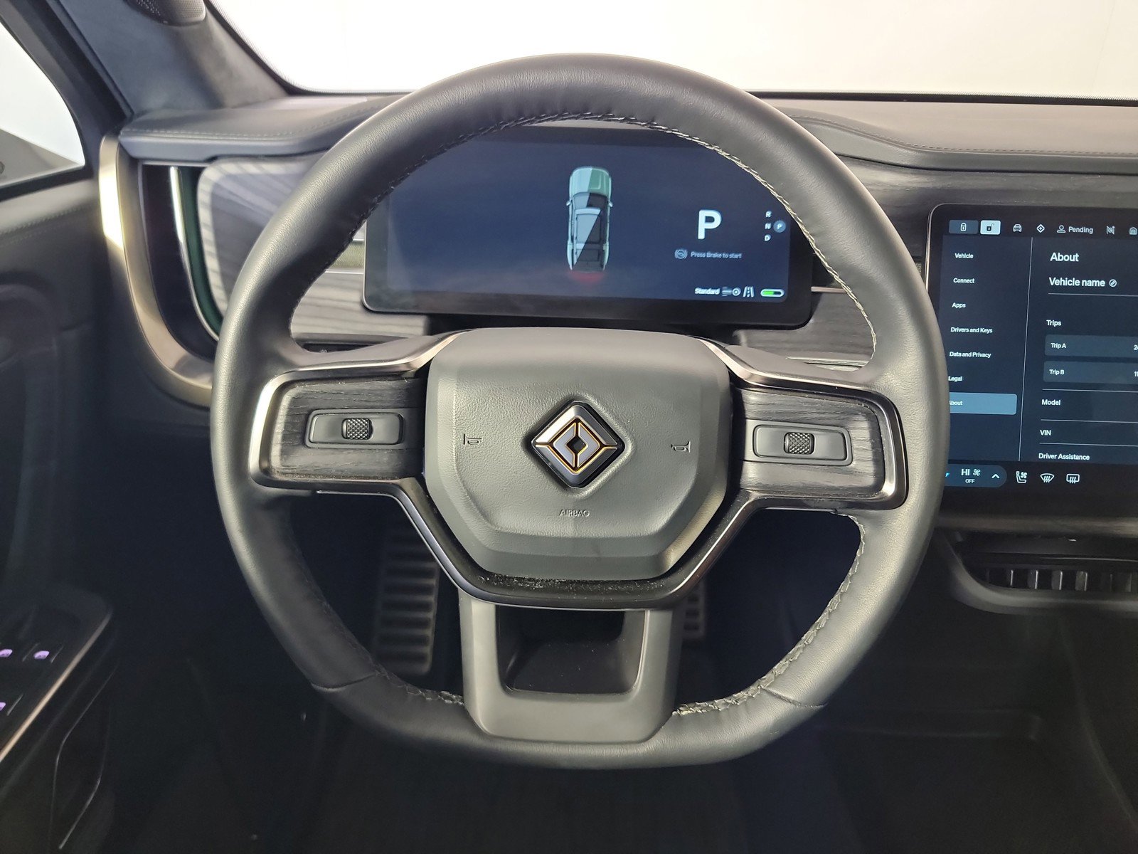 Used 2024 Rivian R1S Adventure AWD/4WD image 28