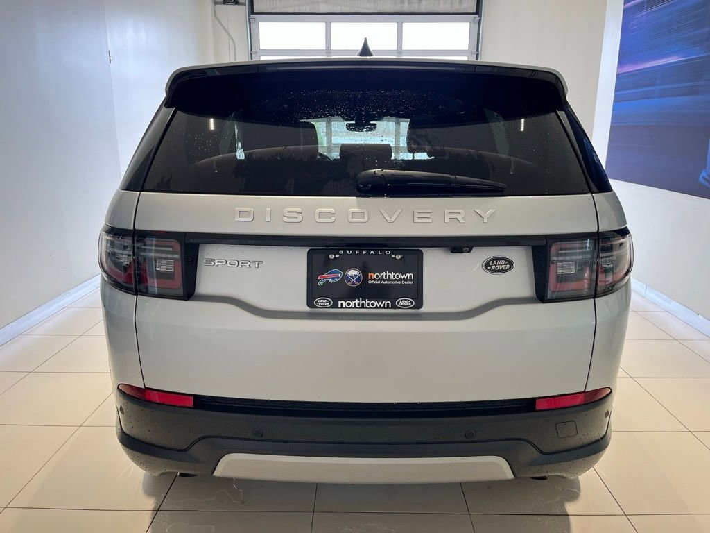 Used 2021 Land Rover Discovery Sport S image 8