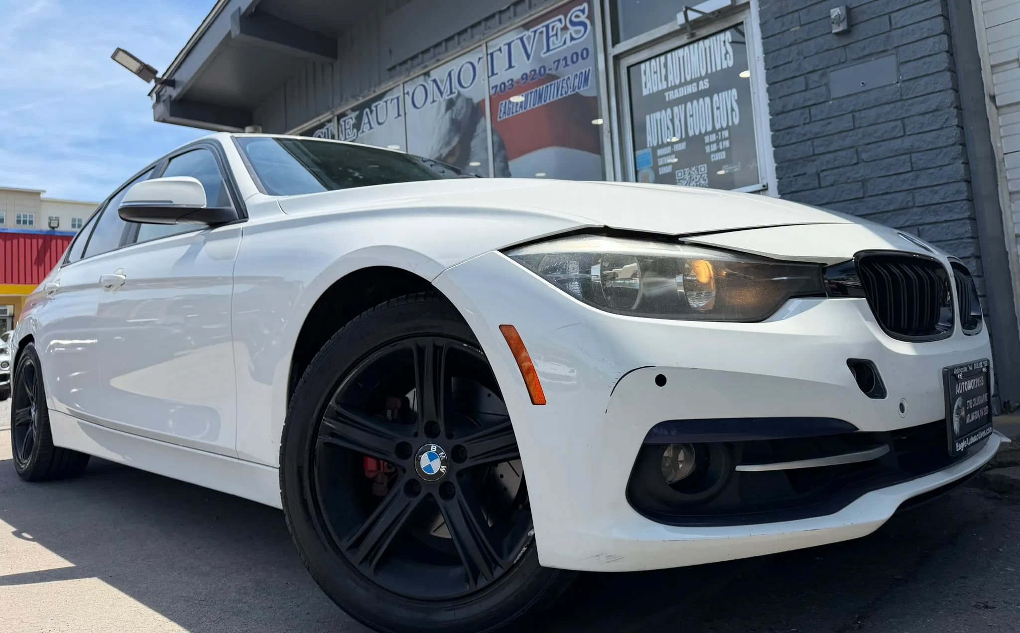 Used 2015 BMW 328i xDrive Sedan AWD/4WD image 1