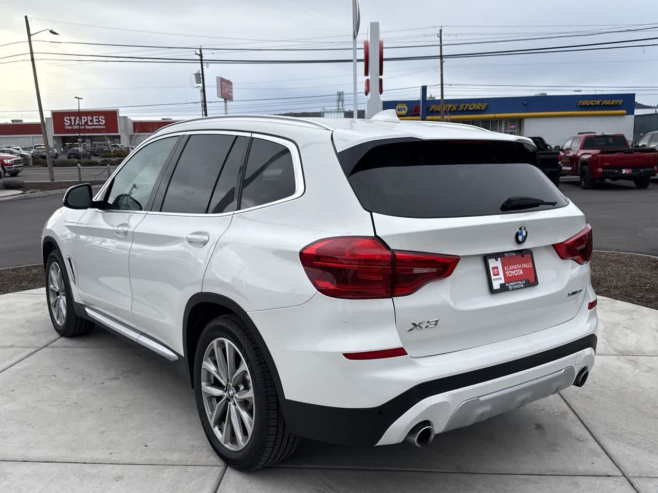 Used 2019 BMW X3 xDrive30i w/ Driving Assistance Package AWD/4WD image 5