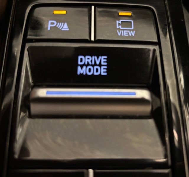 Used 2021 Hyundai Sonata Limited FWD image 32