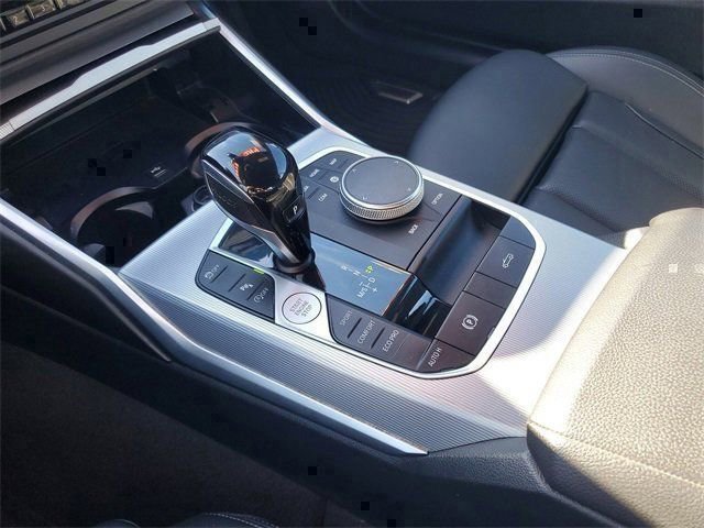 Used 2023 BMW 430i xDrive Convertible w/ Convenience Package image 25