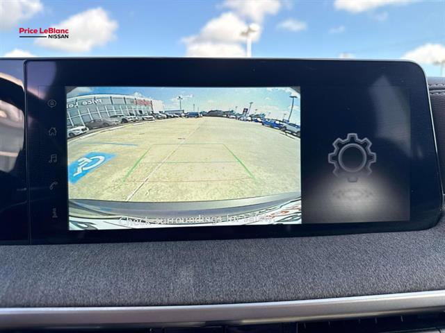 Used 2025 Nissan Kicks SV image 42