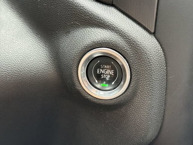 Certified 2020 GMC Sierra 1500 AT4 w/ AT4 Premium Package AWD/4WD image 17