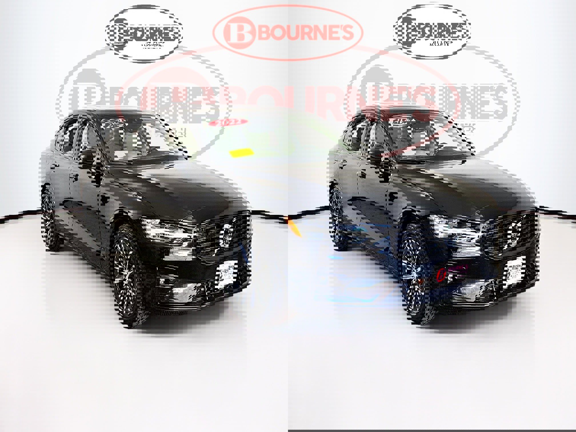 Used 2022 Volvo S60 B5 Momentum image 1