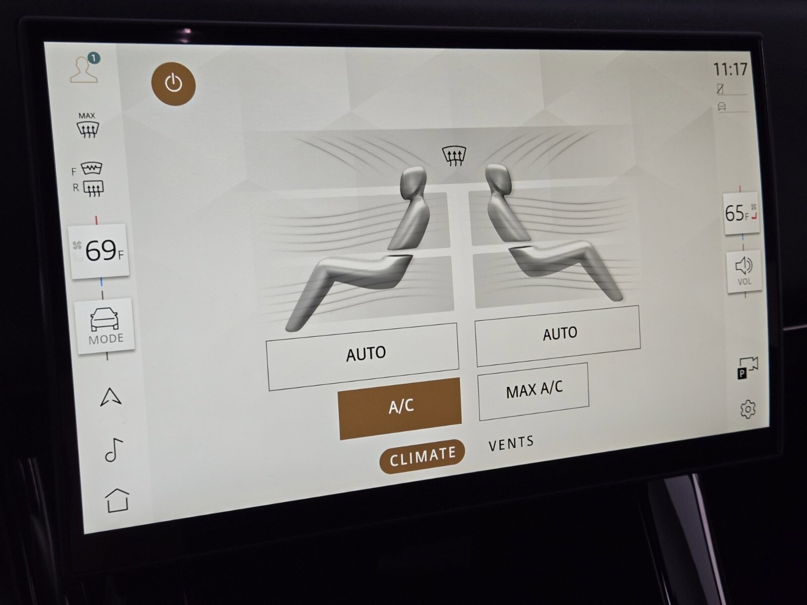 Used 2024 Land Rover Range Rover Sport SE image 30