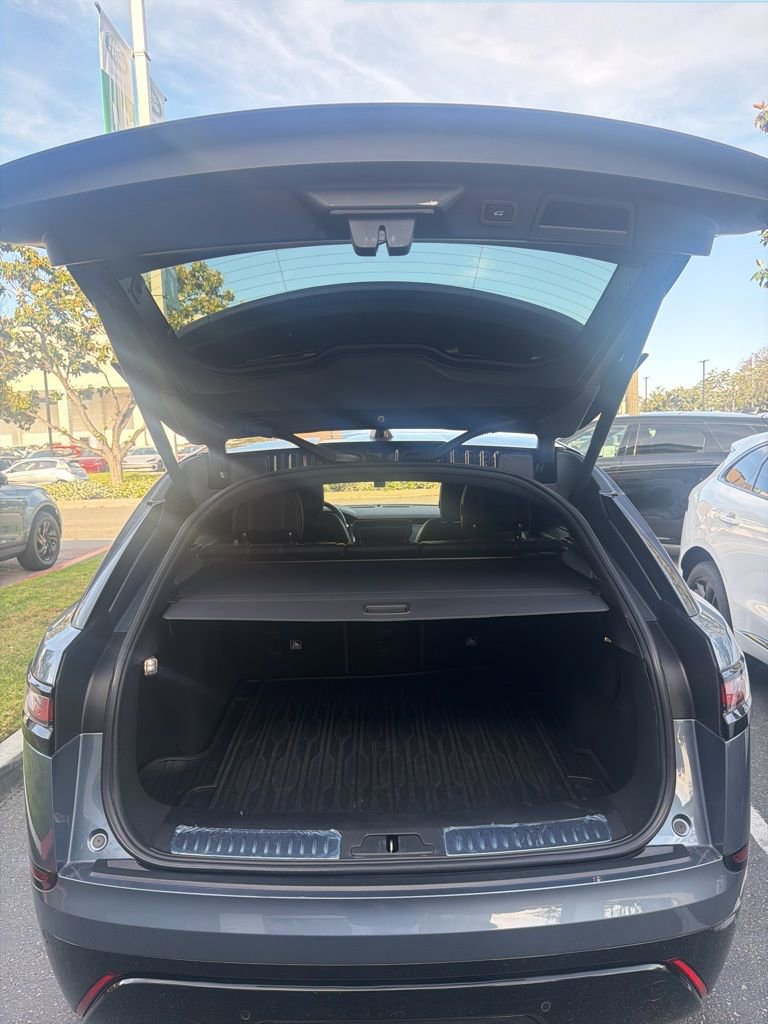 Used 2020 Land Rover Range Rover Velar R-Dynamic S AWD/4WD image 9