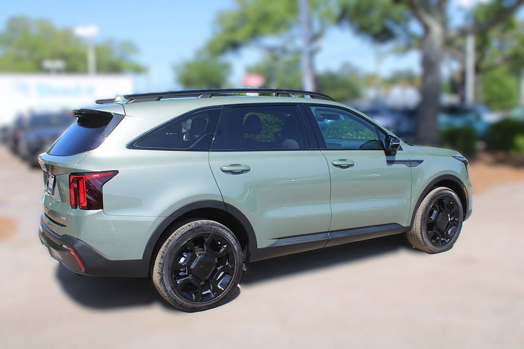 Certified 2025 Kia Sorento SX AWD/4WD image 6