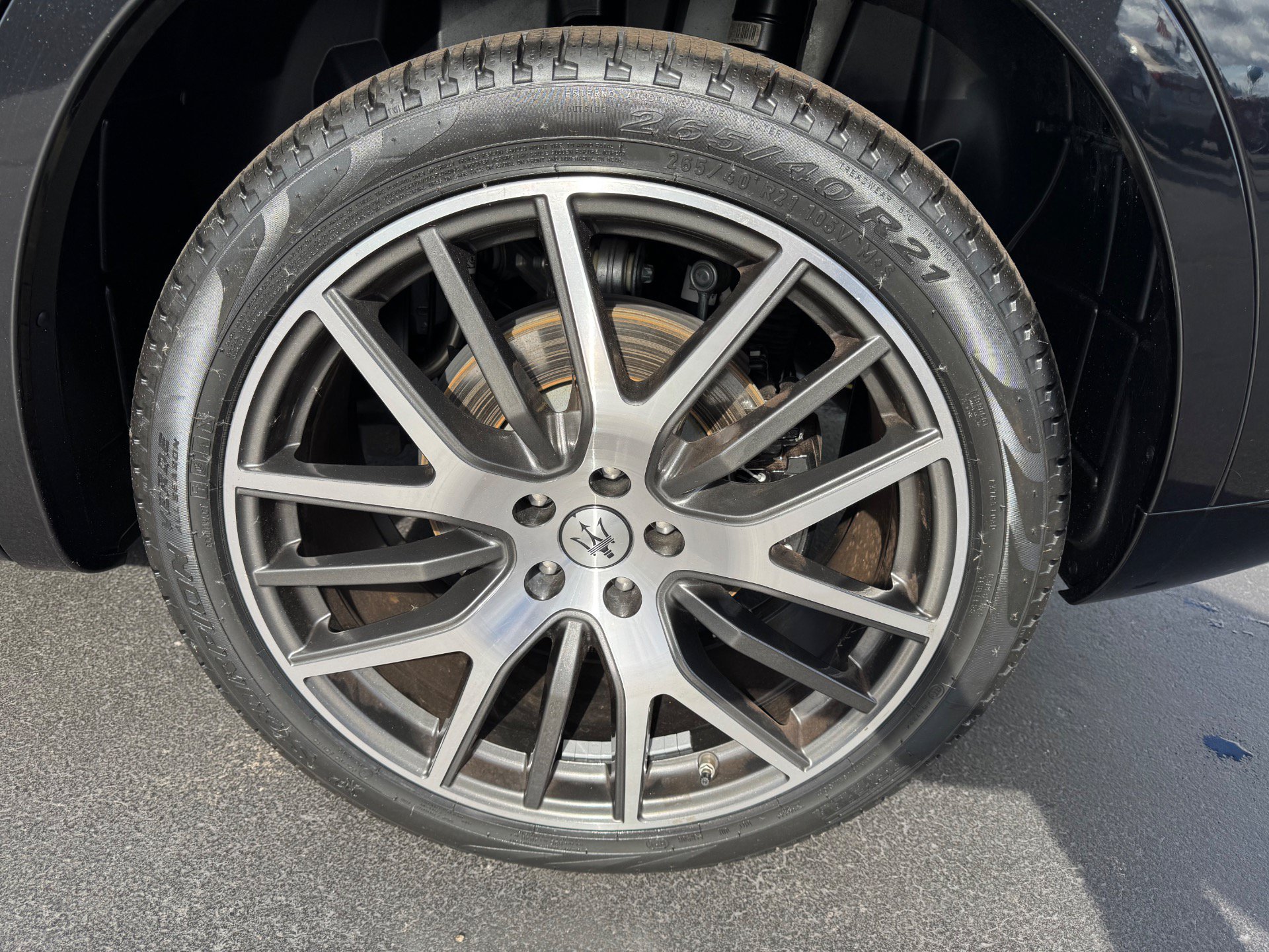 Used 2022 Maserati Levante GT AWD/4WD image 40