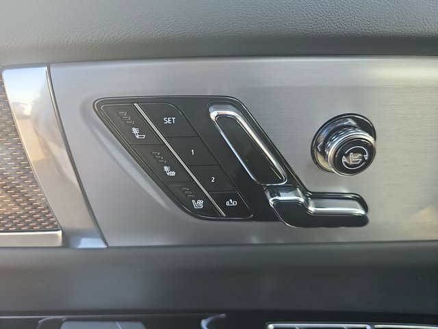 New 2026 Cadillac Vistiq Sport image 30