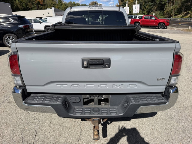 Certified 2020 Toyota Tacoma TRD Off-Road AWD/4WD image 4
