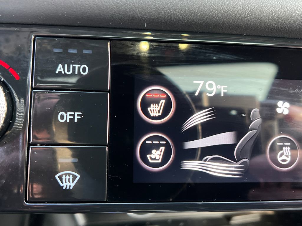 Used 2025 Genesis G70 2.5T w/ Sport Prestige Package image 29