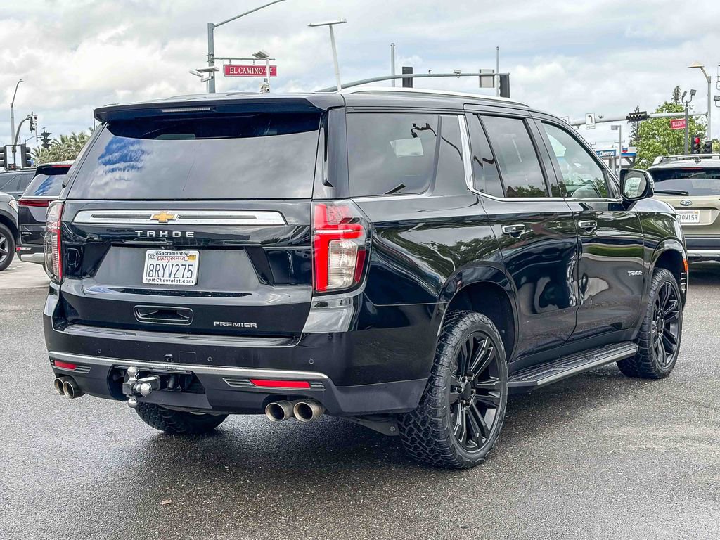 Used 2021 Chevrolet Tahoe Premier w/ Premium Package image 4