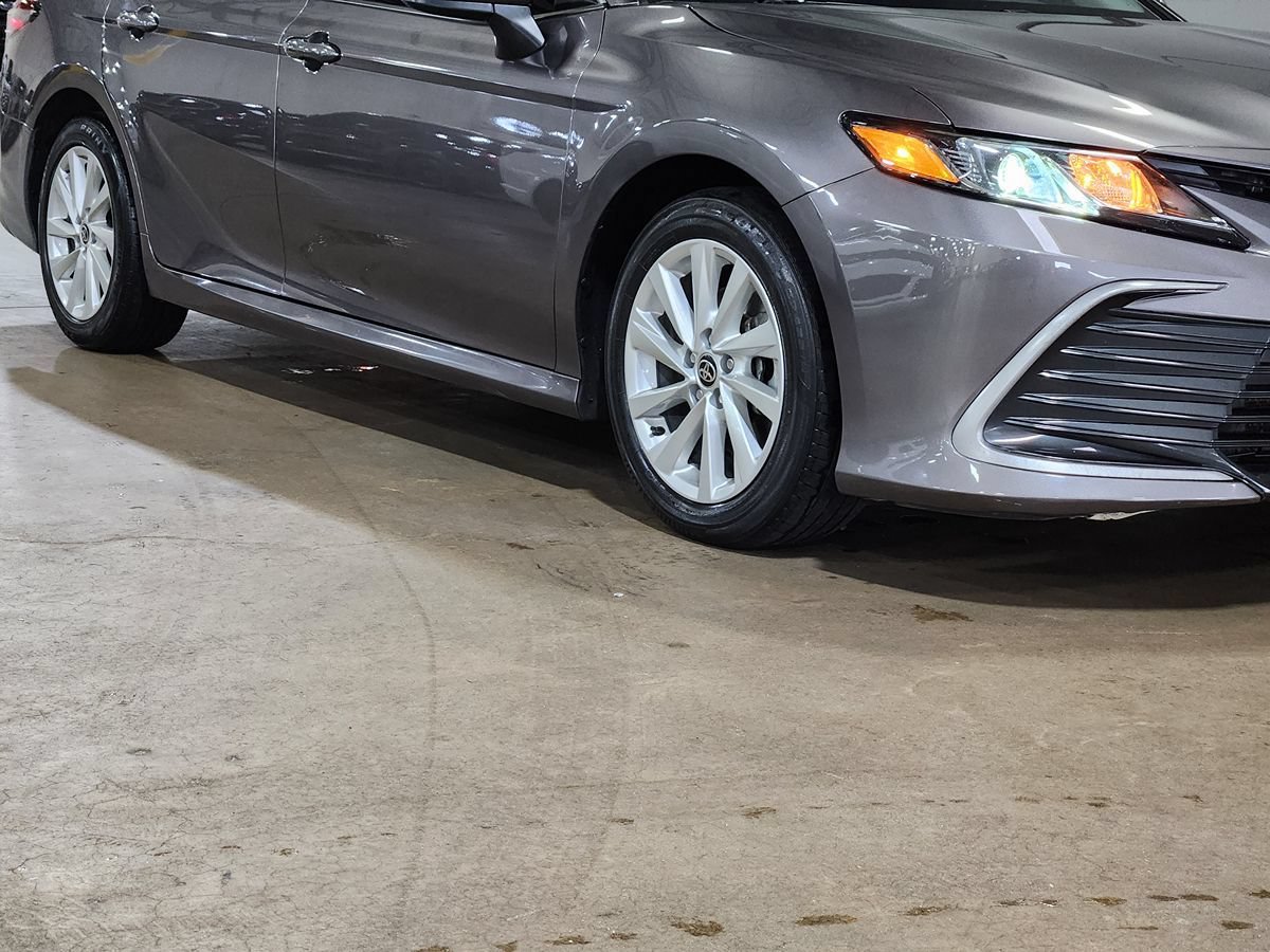 Used 2023 Toyota Camry LE FWD image 16