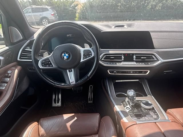 Used 2022 BMW X7 M50i AWD/4WD image 21
