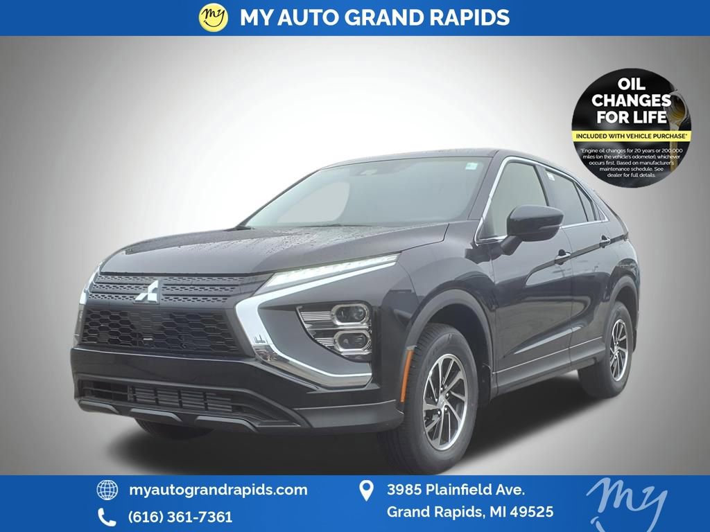 Used 2025 Mitsubishi Eclipse Cross ES image 3
