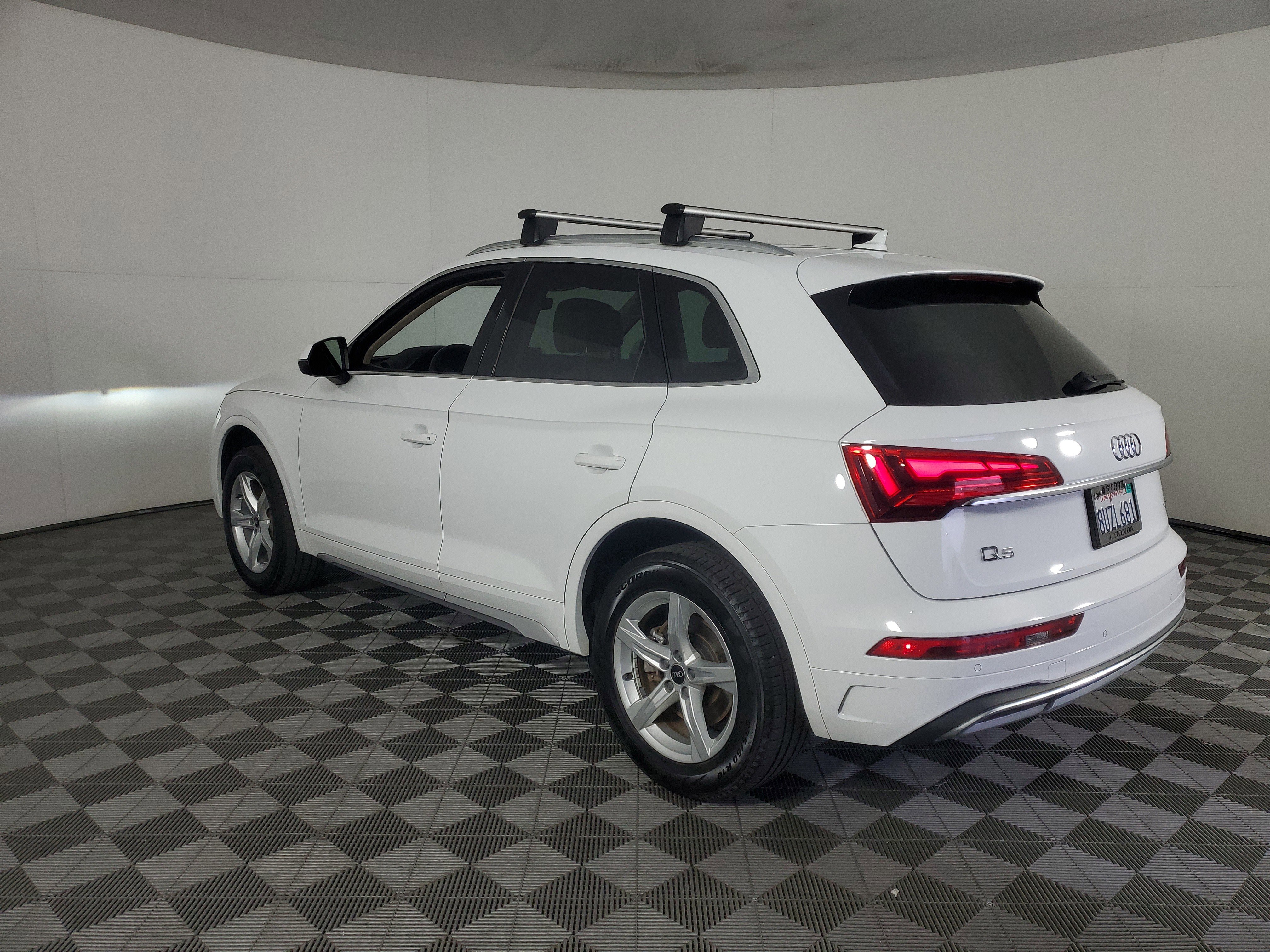 Used 2021 Audi Q5 2.0T Premium w/ Convenience Package AWD/4WD image 6